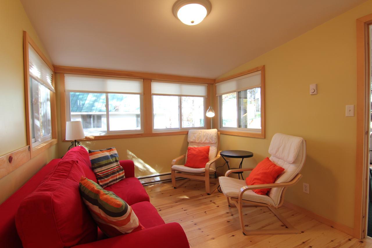 Birch Cliff Lodge On Baptiste Lake Highland Grove Экстерьер фото